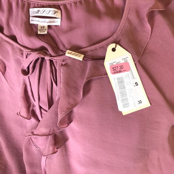 NWT Pretty Mauve Ruffle Top🌸 - Picture 8 of 8